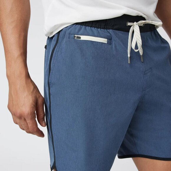 Vuori Banks Short - Picture 3 of 13